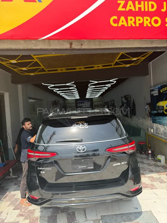 Toyota Fortuner 2023 for Sale in Peshawar Image-1