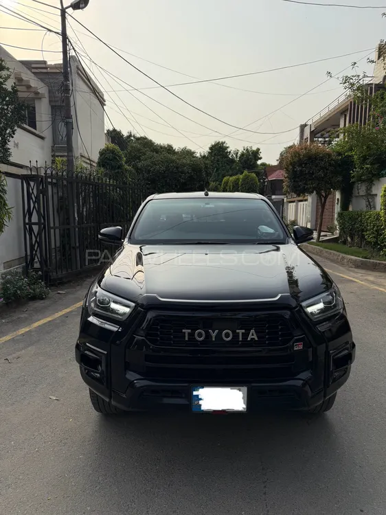 Toyota Hilux 2023 for Sale in Lahore Image-1