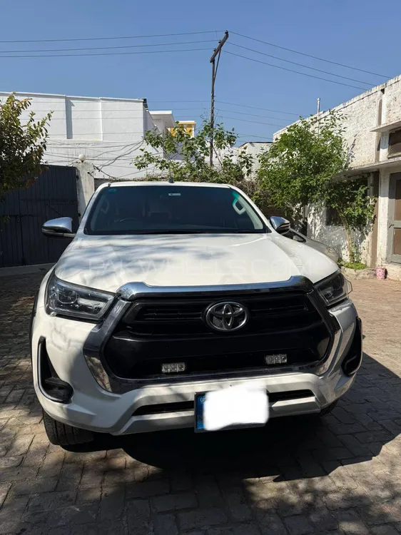 Toyota Hilux 2022 for Sale in Mardan Image-1