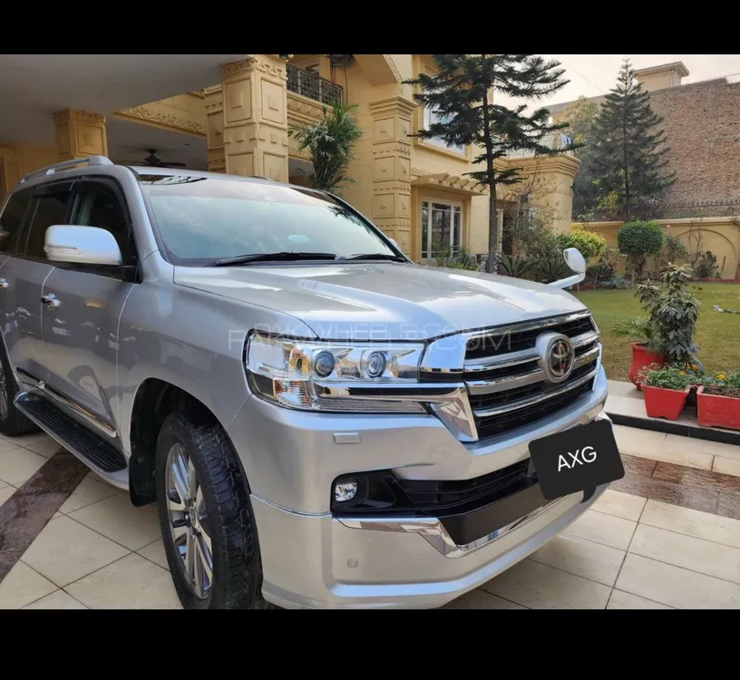 Toyota Land Cruiser 2016 for Sale in Peshawar Image-1