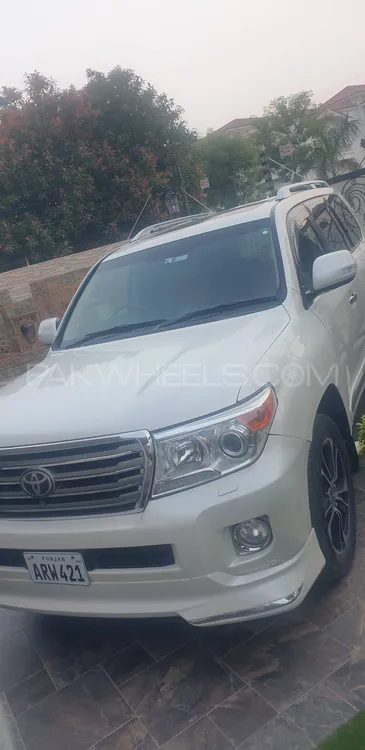 Toyota Land Cruiser 2015 for Sale in Lahore Image-1