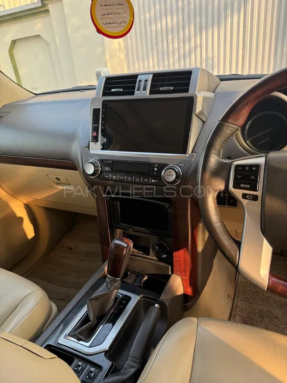 Toyota Prado 2014 for Sale in Sialkot Image-1
