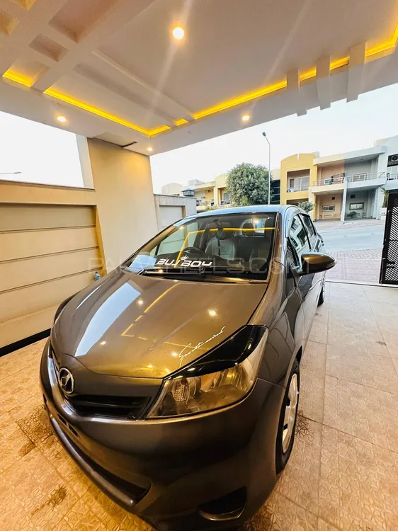 Toyota Vitz 2011 for Sale in Rawalpindi Image-1