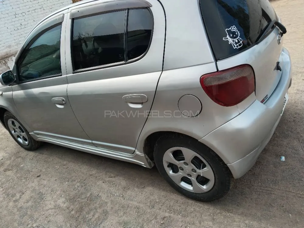Toyota Vitz 1999 for Sale in Peshawar Image-1
