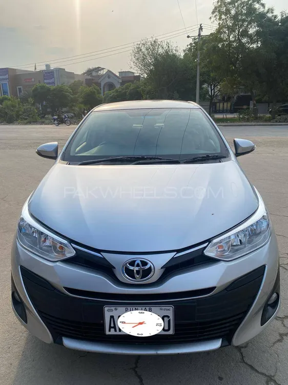 Toyota Yaris Sedan 2021 for Sale in Islamabad Image-1