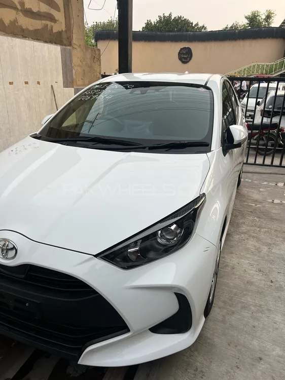Toyota Yaris Hatchback 2022 for Sale in Faisalabad Image-1