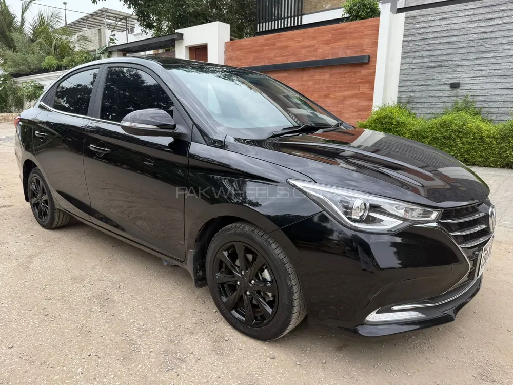 چانگان السوِن 2025 for Sale in کراچی Image-1