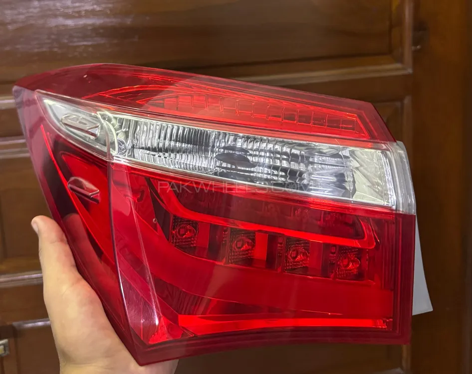 Corolla altis  tail lights    Image-1