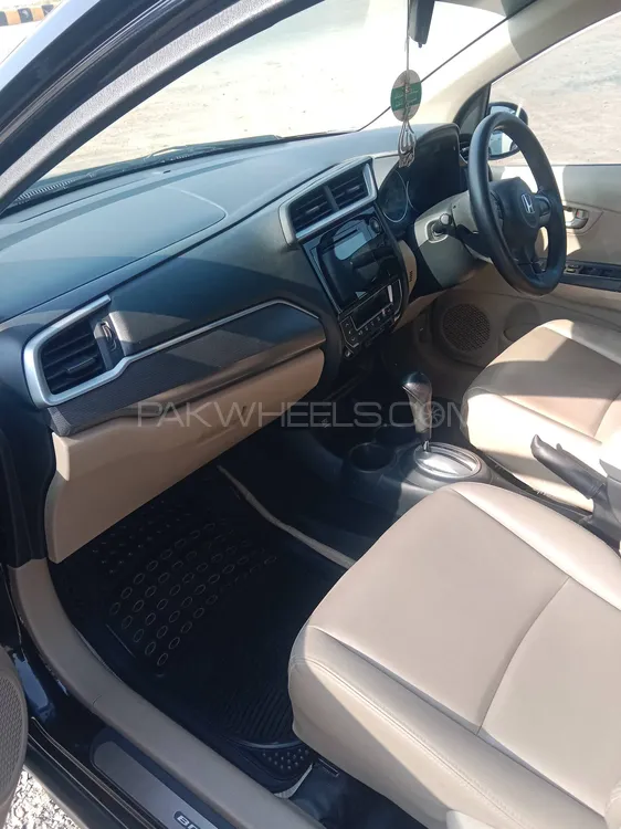 Honda BR-V 2019 for Sale in Mandi bahauddin Image-1