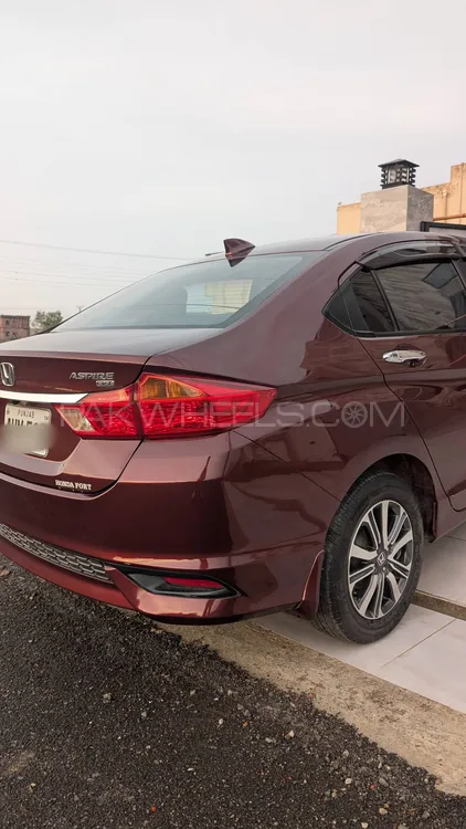 Honda City 2022 for Sale in Lahore Image-1