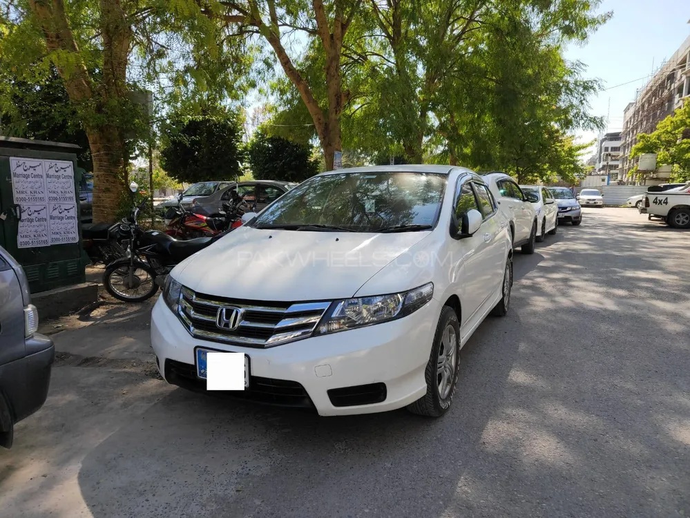 Honda City 2015 for Sale in Islamabad Image-1