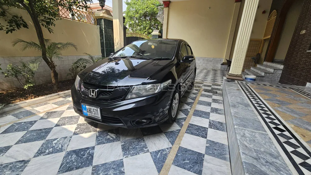Honda City 2018 for Sale in Lahore Image-1