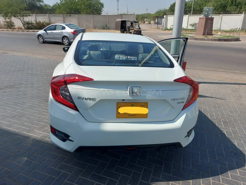 Honda Civic 2017 for Sale in Karachi Image-1