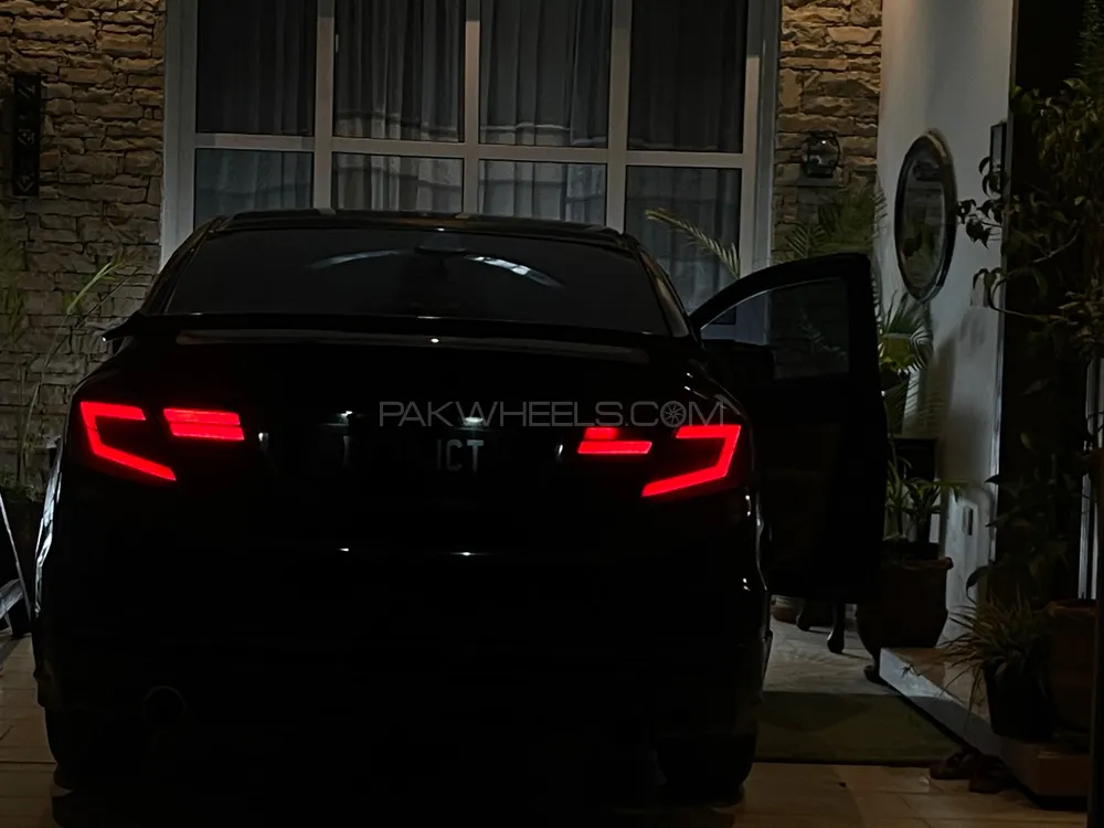 Honda Civic 2015 for Sale in Islamabad Image-1
