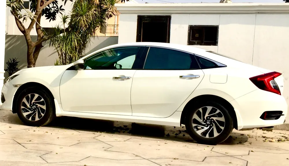 ہونڈا سوک 2016 for Sale in لاہور Image-1