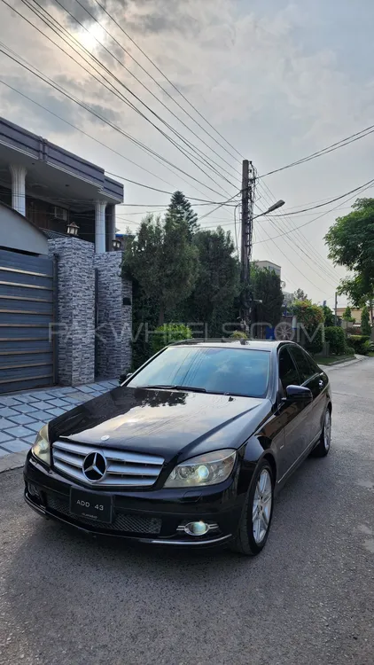 Mercedes Benz C Class 2009 for Sale in Peshawar Image-1