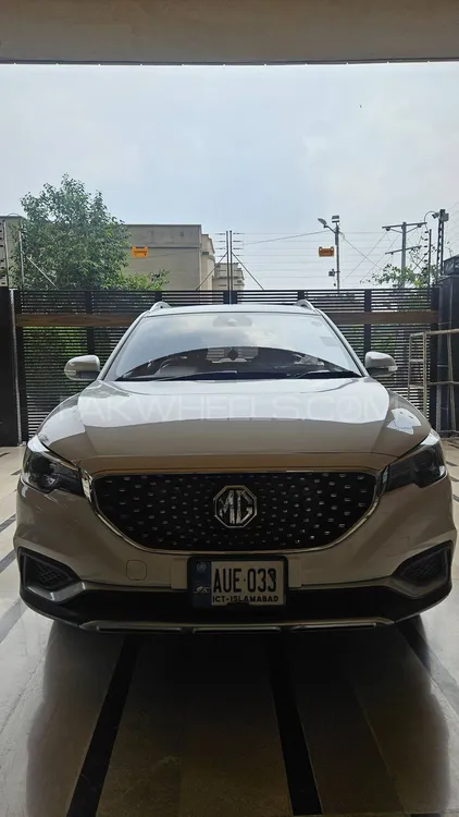 MG ZS EV 2021 for Sale in Faisalabad Image-1
