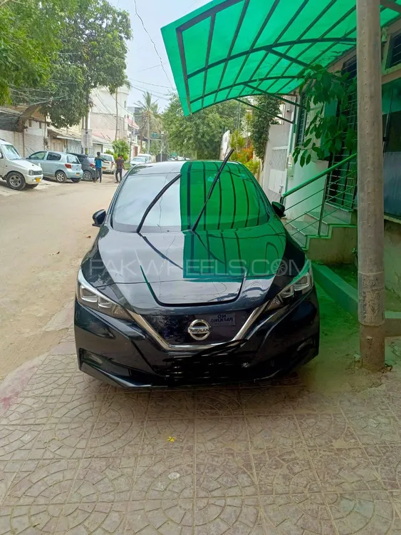 Nissan Leaf 2020 for Sale in Karachi Image-1