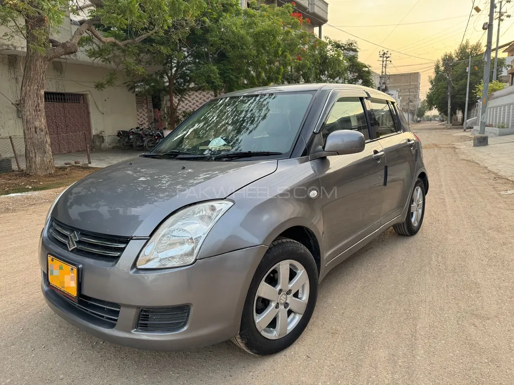 Suzuki Swift 2015 for Sale in Karachi Image-1