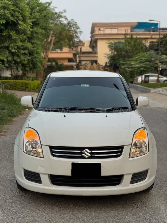 Suzuki Swift 2010 for Sale in Islamabad Image-1