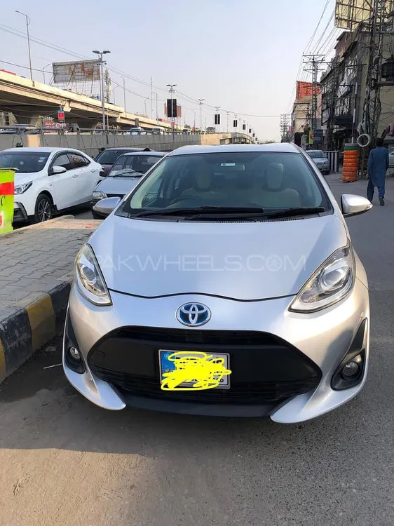 Toyota Aqua 2017 for Sale in Rawalpindi Image-1