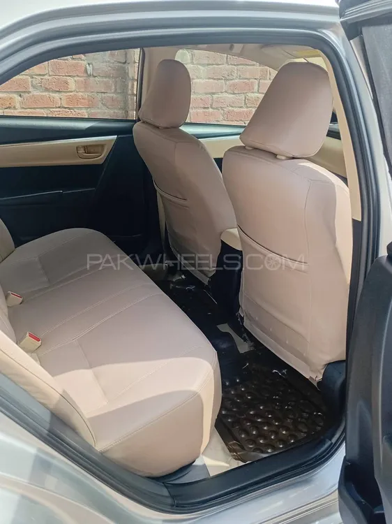 Toyota Corolla 2018 for Sale in Lahore Image-1