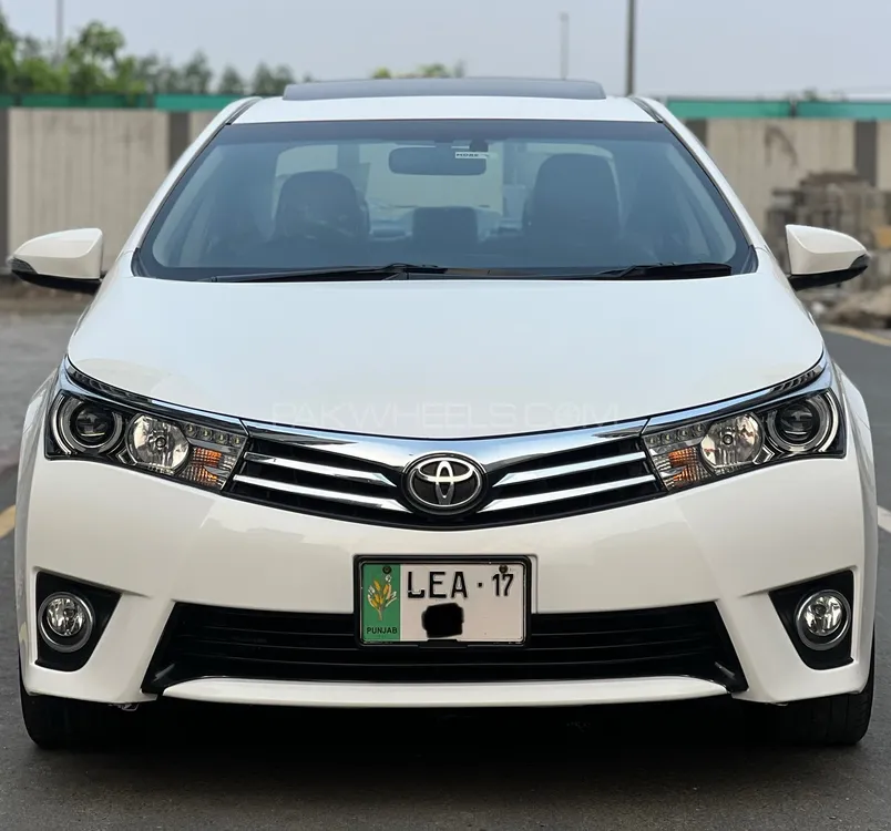 Toyota Corolla 2016 for Sale in Lahore Image-1