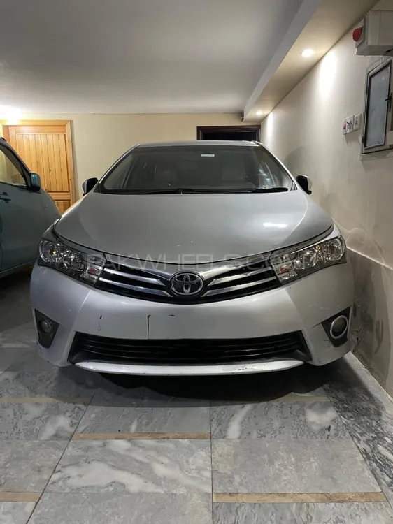 Toyota Corolla 2017 for Sale in Faisalabad Image-1