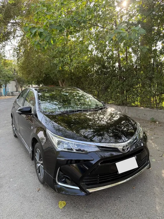 Toyota Corolla 2021 for Sale in Lahore Image-1