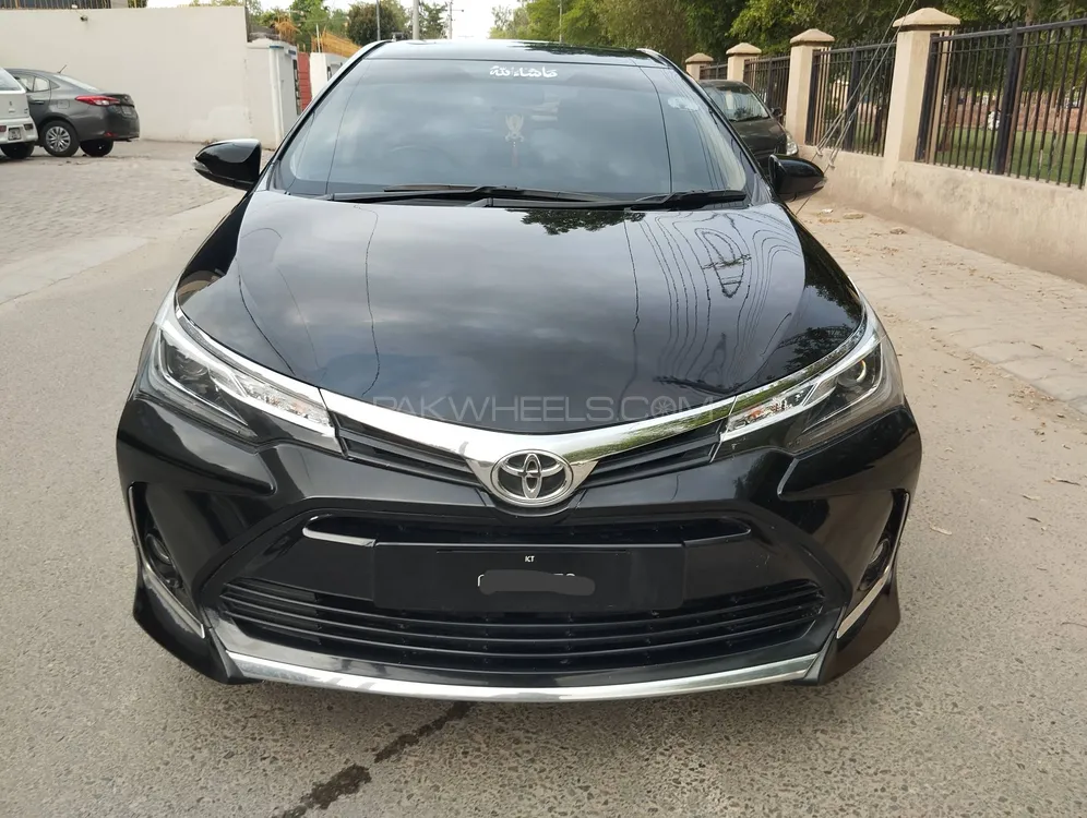 Toyota Corolla 2022 for Sale in Multan Image-1