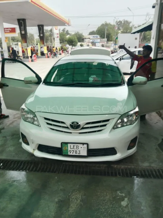 Toyota Corolla 2011 for Sale in Multan Image-1