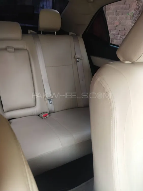 Toyota Corolla 2016 for Sale in Faisalabad Image-1