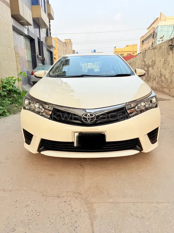 Toyota Corolla 2016 for Sale in Islamabad Image-1