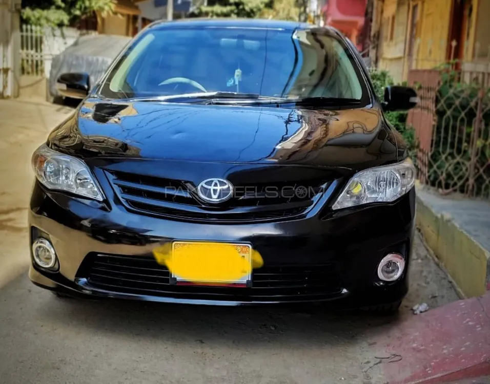 Toyota Corolla 2012 for Sale in Karachi Image-1