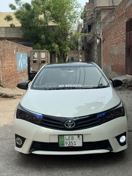 Toyota Corolla 2015 for Sale in Lahore Image-1