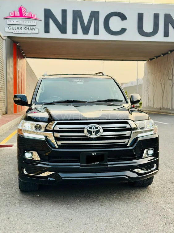 Toyota Land Cruiser 2011 for Sale in Islamabad Image-1