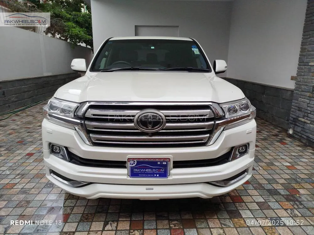 Toyota Land Cruiser 2016 for Sale in Karachi Image-1