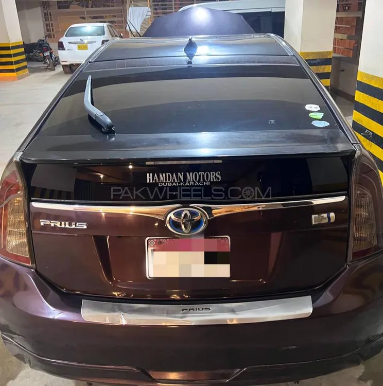 Toyota Prius 2012 for Sale in Karachi Image-1