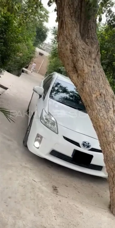 Toyota Prius 2010 for Sale in Peshawar Image-1