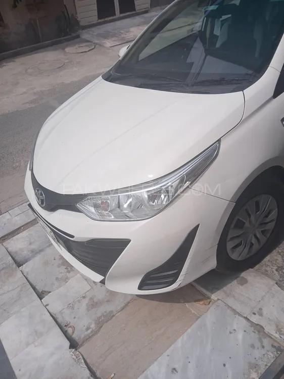 Toyota Yaris Sedan 2022 for Sale in Lahore Image-1