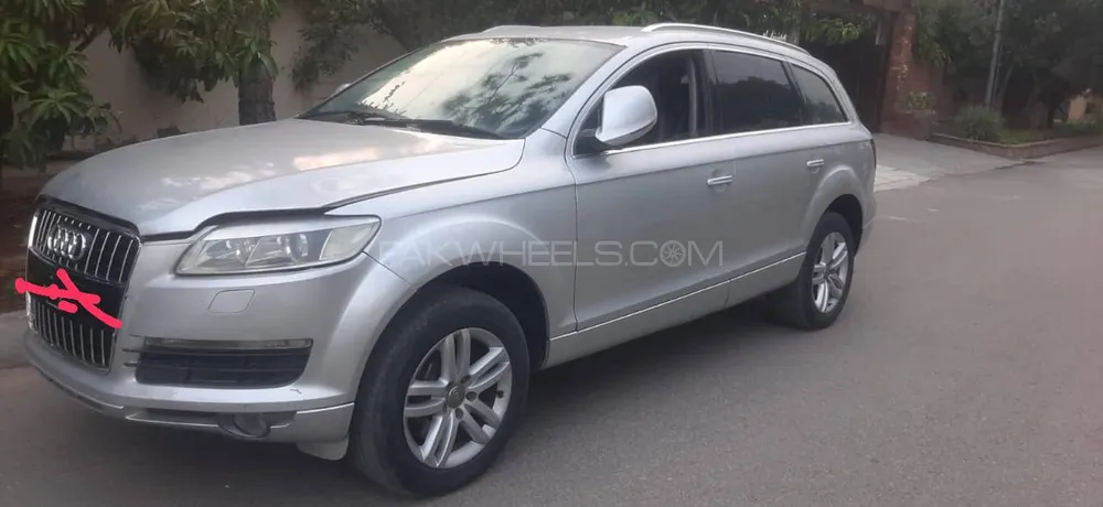 Audi Q7 2009 for Sale in Islamabad Image-1
