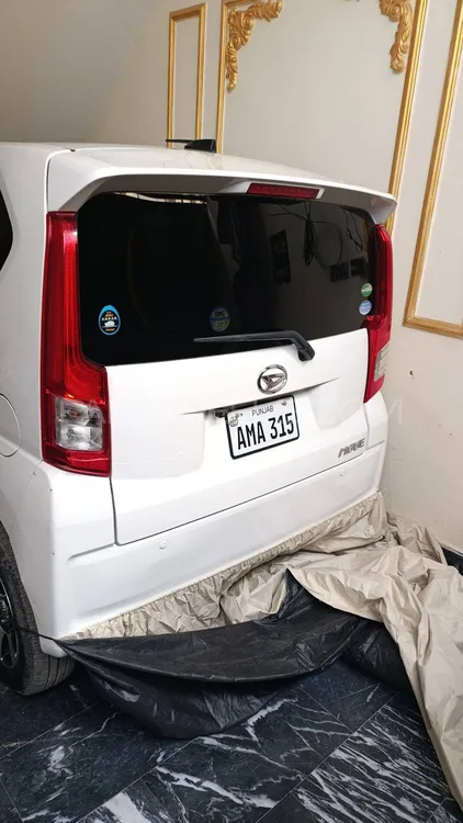Daihatsu Move 2017 for Sale in Sialkot Image-1