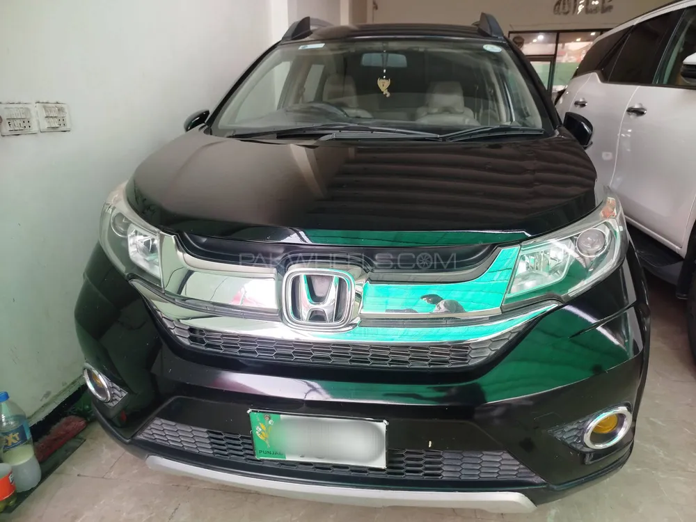 Honda BR-V 2017 for Sale in Multan Image-1