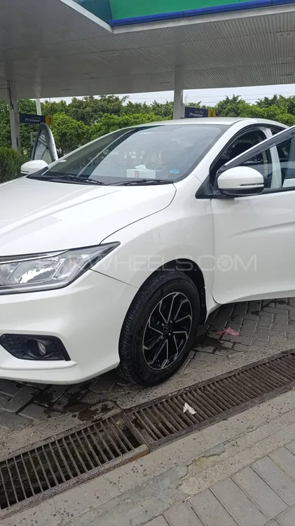Honda City 2022 for Sale in Lahore Image-1
