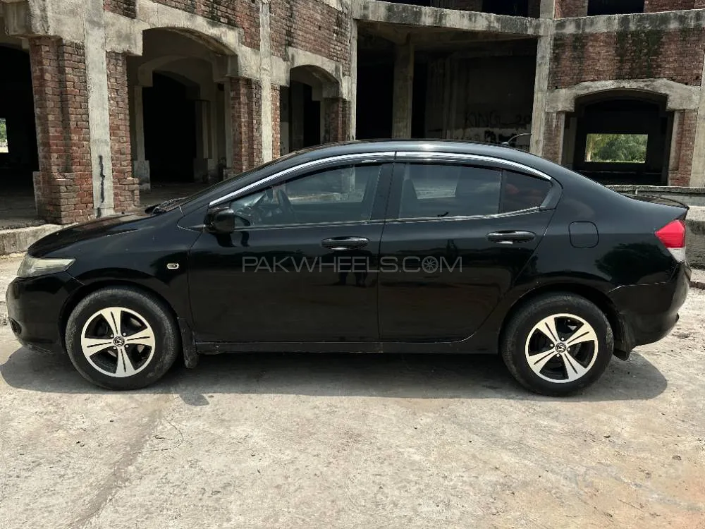 Honda City 2013 for Sale in Lahore Image-1