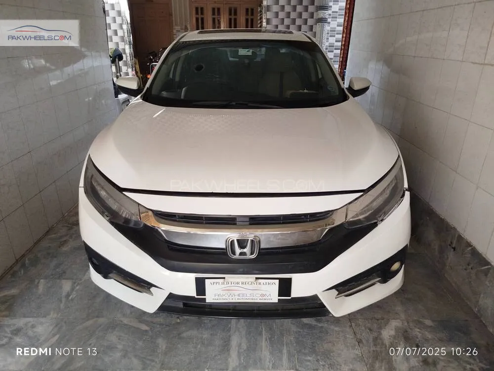 Honda Civic 2017 for Sale in Faisalabad Image-1