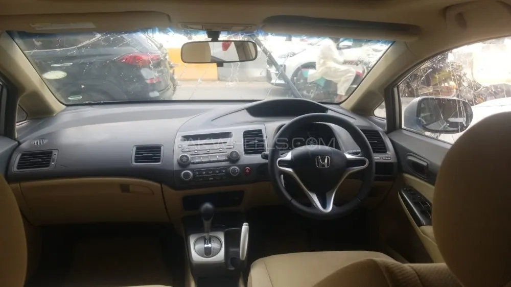 Honda Civic 2010 for Sale in Karachi Image-1
