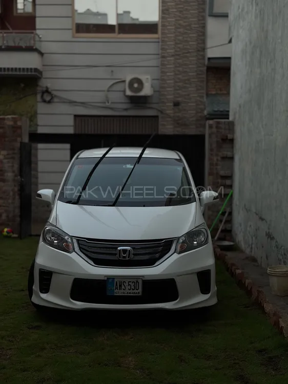 Honda Freed 2014 for Sale in Gujranwala Image-1