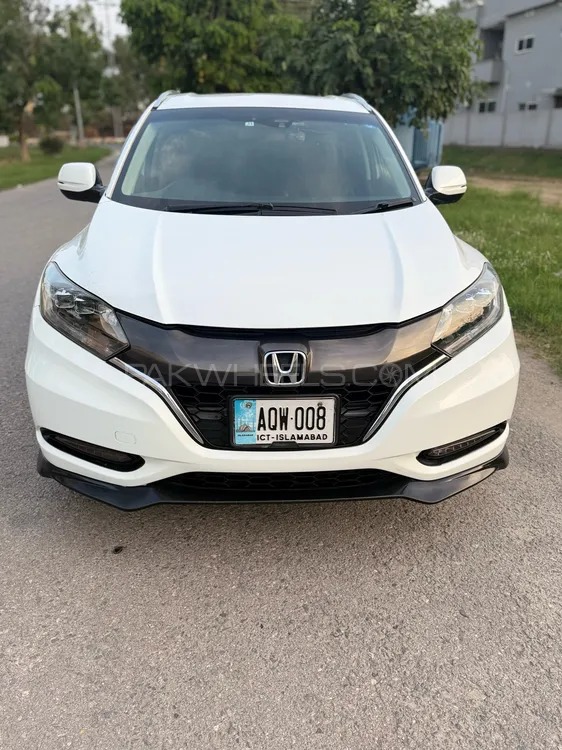 Honda Vezel 2015 for Sale in Gujranwala Image-1