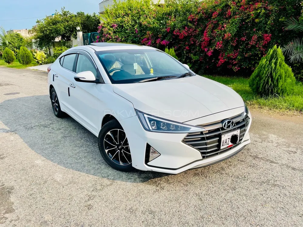 Hyundai Elantra 2022 for Sale in Lahore Image-1